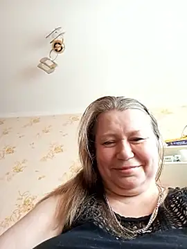 KiraStanton online show from 03/11/26, 11:48