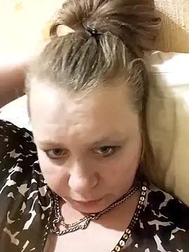 KiraStanton online show from 04/09/26, 06:25