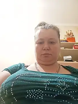 KiraStanton online show from 05/25/26, 05:55