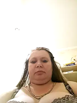 KiraStanton online show from 04/10/26, 06:59