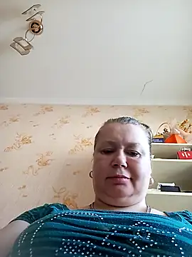 KiraStanton online show from 04/10/26, 06:42