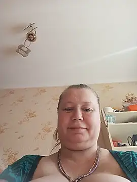 KiraStanton online show from 07/07/26, 01:47