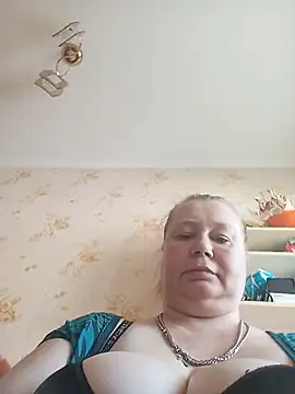 KiraStanton online show from 07/02/26, 06:08