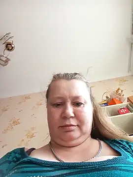 KiraStanton online show from 04/16/26, 12:28