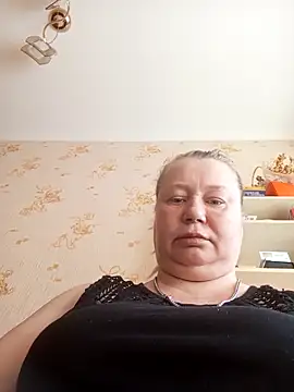 KiraStanton online show from 05/06/26, 11:47