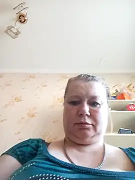 KiraStanton online show from 04/14/26, 06:51