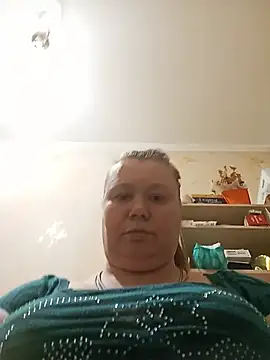 KiraStanton online show from 06/01/26, 08:41
