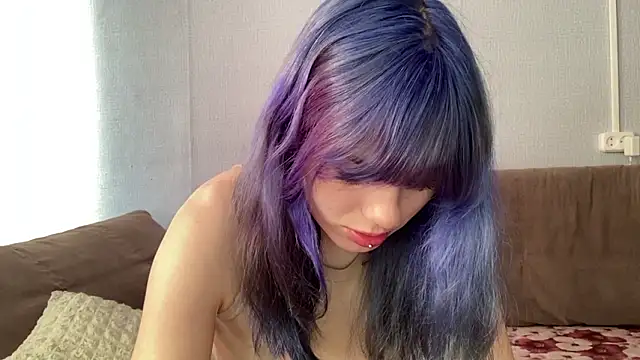 Emmibrilson online show from 03/14/26, 11:05