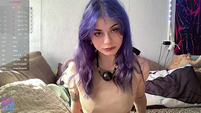 Emmibrilson online show from 06/12/26, 12:47