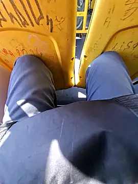 PudimGuloso online show from 03/01/26, 05:57