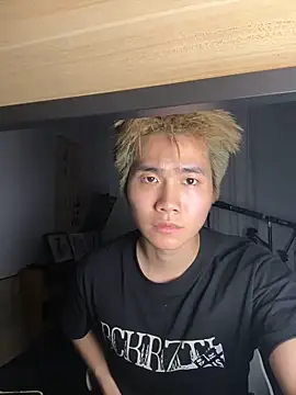 Snapshot of A-Markk chatting on 03/01/26, 02:28 A-Markk online show from 03/01/26, 02:28