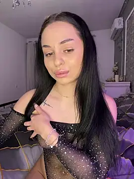 Snapshot of Olivia_Noor chatting on 04/29/26, 05:30 Olivia Noor online show from 04/29/26, 05:30
