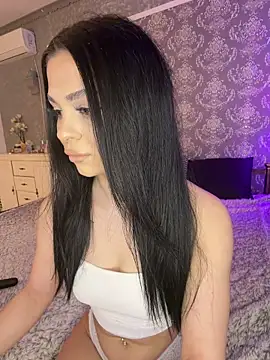 Olivia Noor online show from 03/16/26, 09:39