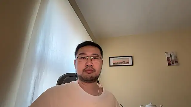 jasonryu2025 online show from 04/13/26, 09:02