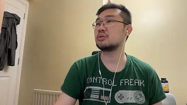 jasonryu2025 online show from 05/15/26, 10:08