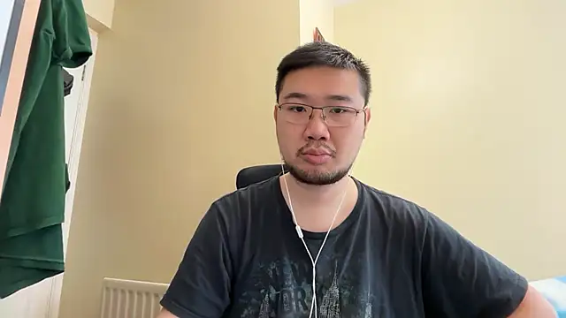 jasonryu2025 online show from 05/15/26, 10:02