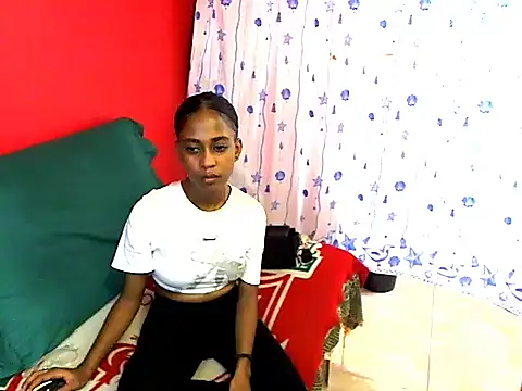 indianvixen02 online show from 04/03/26, 04:24