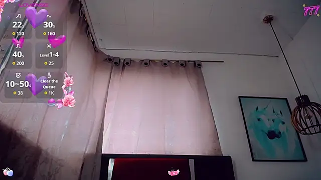 Snapshot of Abby_White__ chatting on 07/10/26, 07:36 Abby White online show from 07/10/26, 07:36