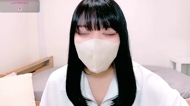 natsuka-chan online show from 04/05/26, 05:47