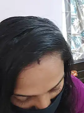 Shaliniqueen online show from 06/11/26, 06:32