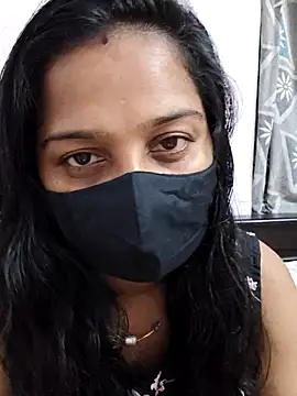 Shaliniqueen online show from 06/28/26, 01:28
