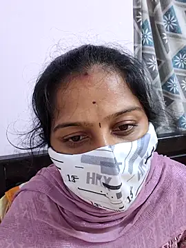 Shaliniqueen online show from 06/12/26, 01:42
