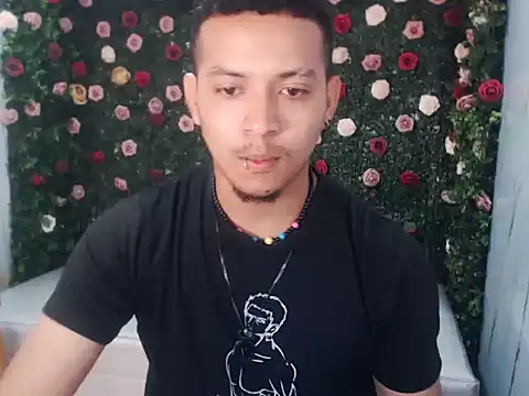 Snapshot of dylans_brown chatting on 02/28/26, 01:33 dylans brown online show from 02/28/26, 01:33