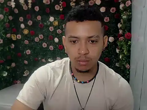 Snapshot of dylans_brown chatting on 02/24/26, 01:45 dylans brown online show from 02/24/26, 01:45