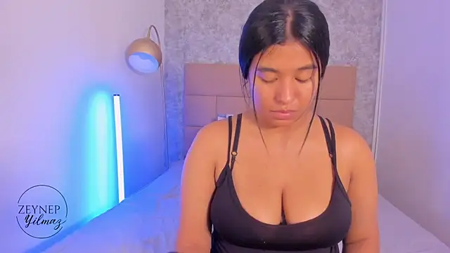 ZeynepYilmaz online show from 04/11/26, 08:56