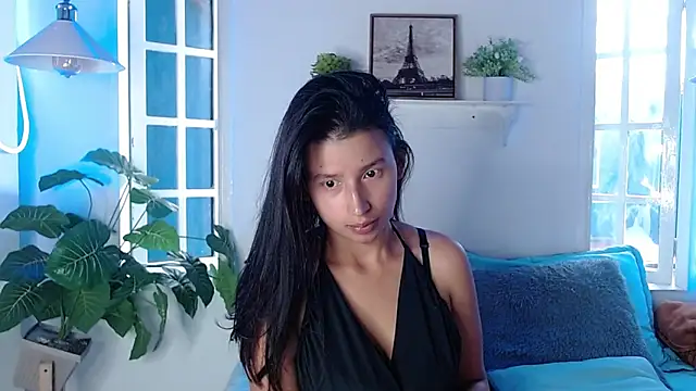 milk chloe  online show from 03/04/26, 01:30