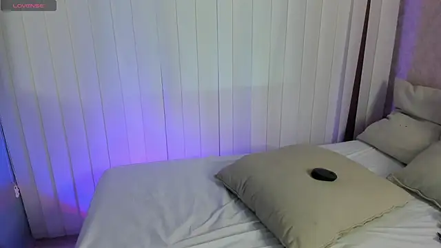 Baby foxx online show from 05/15/26, 11:19