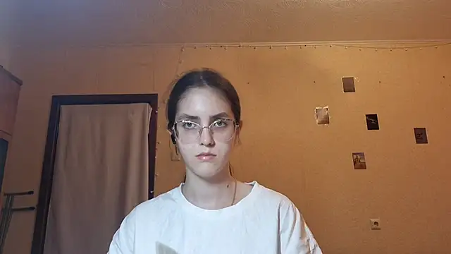 Snapshot of Katelemon chatting on 07/01/26, 02:39 Katelemon online show from 07/01/26, 02:39