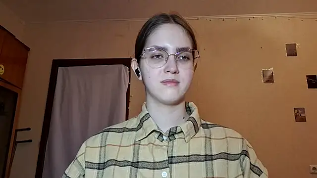 Katelemon online show from 04/13/26, 02:54