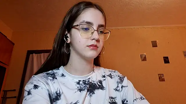 Katelemon online show from 03/07/26, 12:21