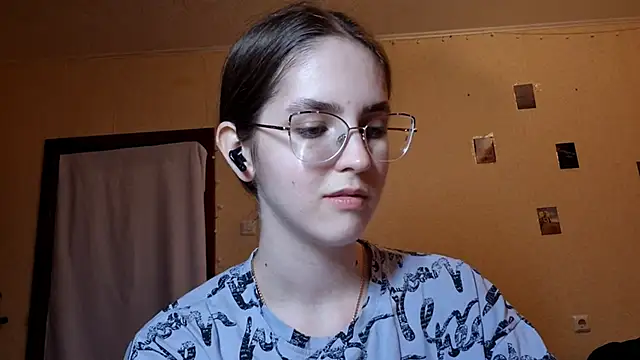 Katelemon online show from 05/22/26, 02:37