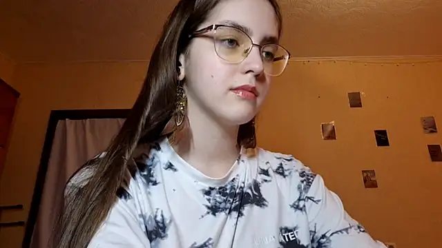 Katelemon online show from 03/04/26, 12:13