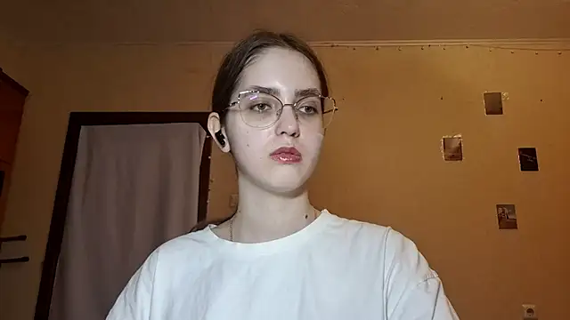Katelemon online show from 04/26/26, 02:14