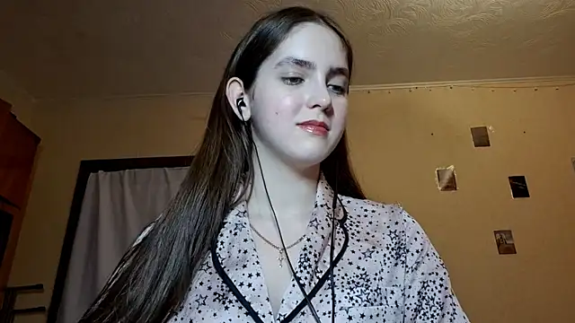 Snapshot of Katelemon chatting on 02/20/26, 04:53 Katelemon online show from 02/20/26, 04:53