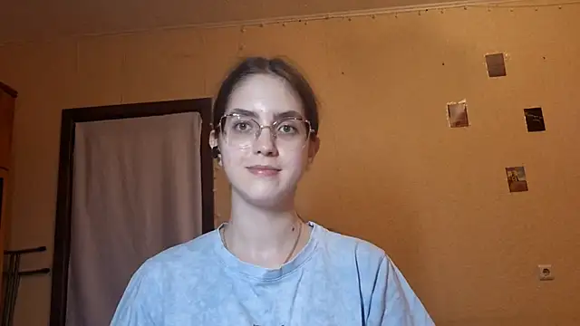Katelemon online show from 05/27/26, 01:29