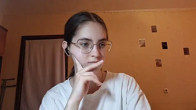 Snapshot of Katelemon chatting on 07/02/26, 11:16 Katelemon online show from 07/02/26, 11:16