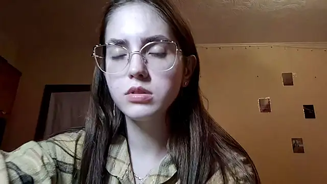 Katelemon online show from 04/29/26, 05:30
