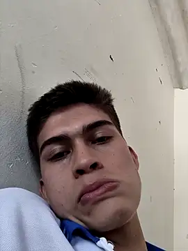 Snapshot of bbluchito chatting on 02/27/26, 03:12 bbluchito online show from 02/27/26, 03:12