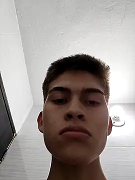 Snapshot of bbluchito chatting on 02/26/26, 04:12 bbluchito online show from 02/26/26, 04:12