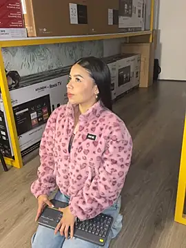 Ambarina  online show from 04/16/26, 11:33