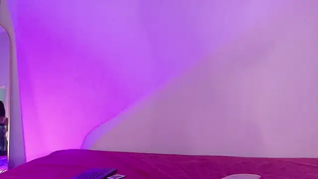 JenniferGreco online show from 04/23/26, 10:22