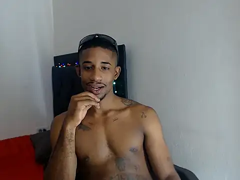 Snapshot of blackhorseet chatting on 03/21/26, 05:19 blackhorseet online show from 03/21/26, 05:19