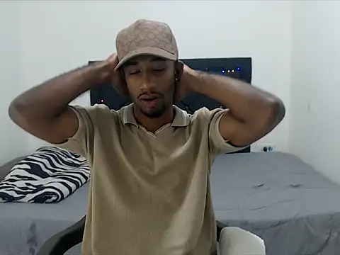 Snapshot of blackhorseet chatting on 03/06/26, 01:44 blackhorseet online show from 03/06/26, 01:44