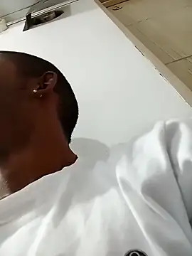 Snapshot of blackhorseet chatting on 03/27/26, 07:48 blackhorseet online show from 03/27/26, 07:48