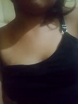 Snapshot of alwayspinky chatting on 02/22/26, 05:25 alwayspinky online show from 02/22/26, 05:25