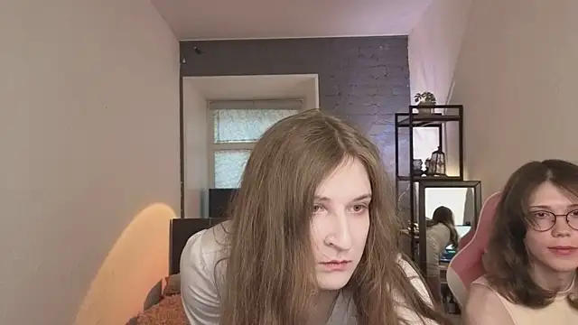 ZoriaLovesLuna online show from 03/10/26, 06:50